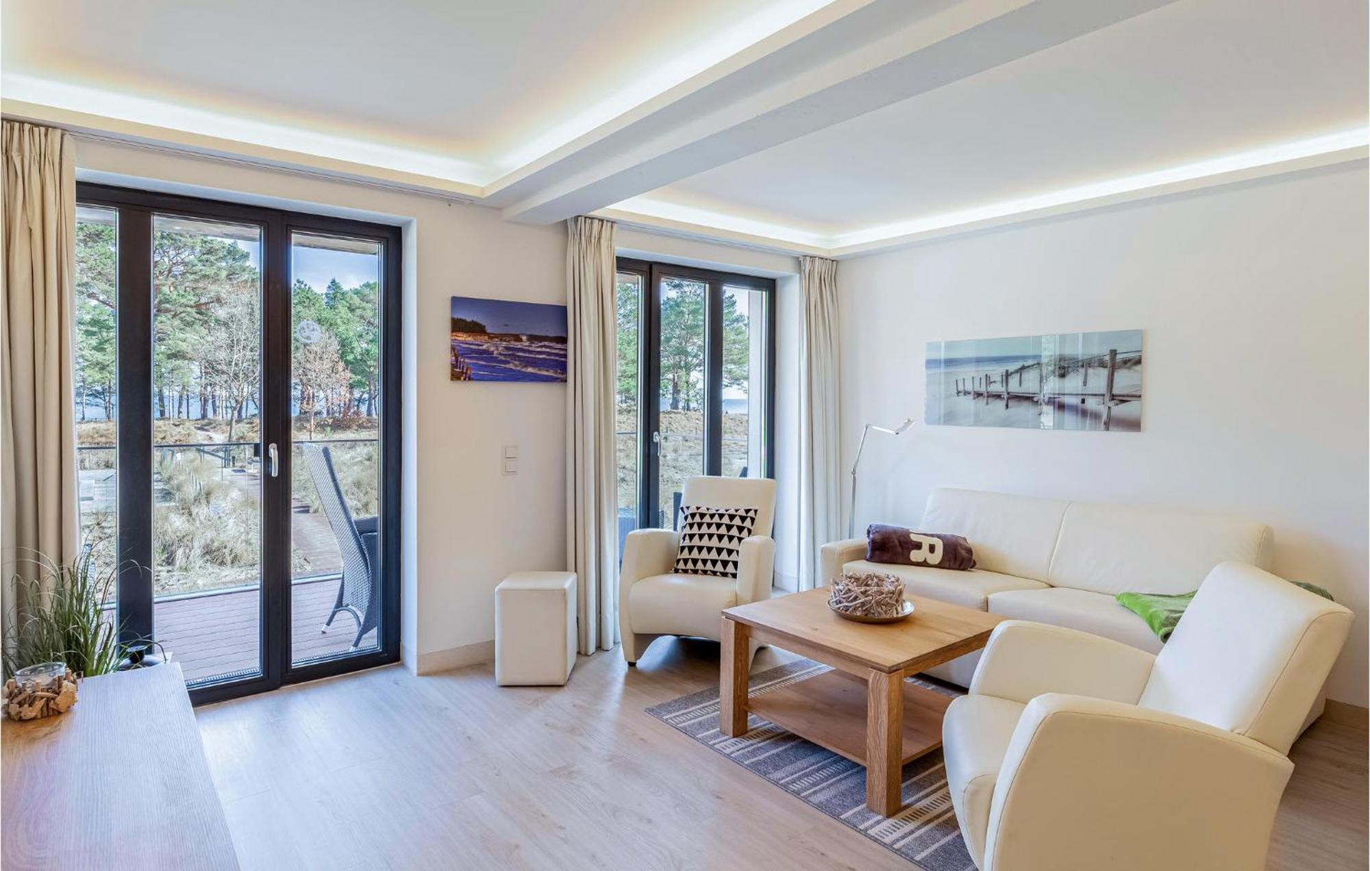 Junior Apartment *